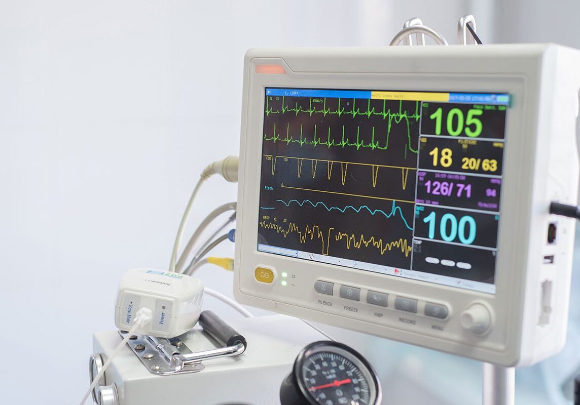 veterinary surgical monitoring equipment